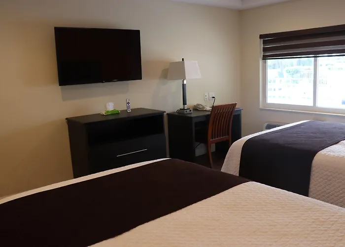 Curtis Inn & Suites