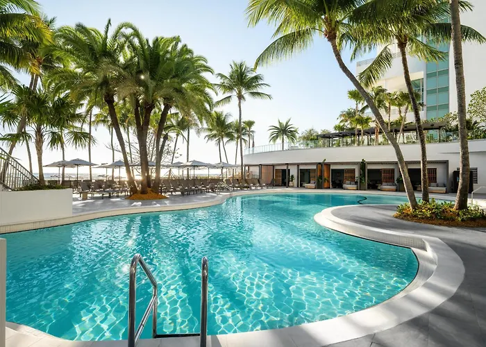 Signia By Hilton Diplomat Beach Resort